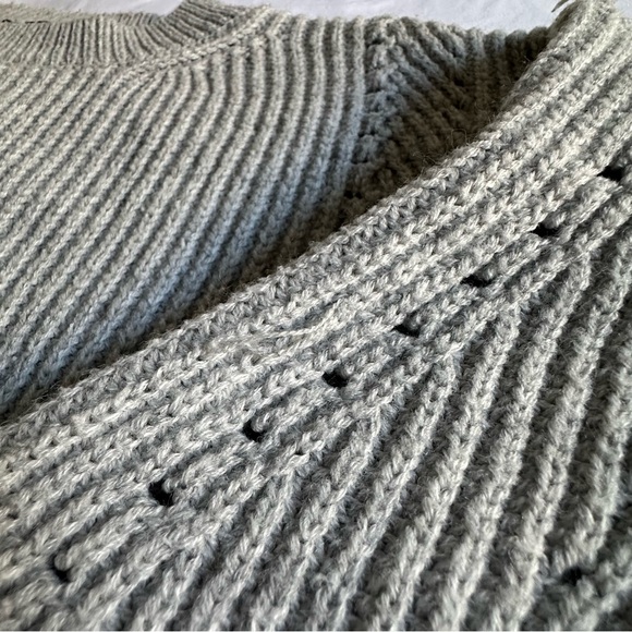 Grey Patterned Knit Sweater - Picture 5 of 5